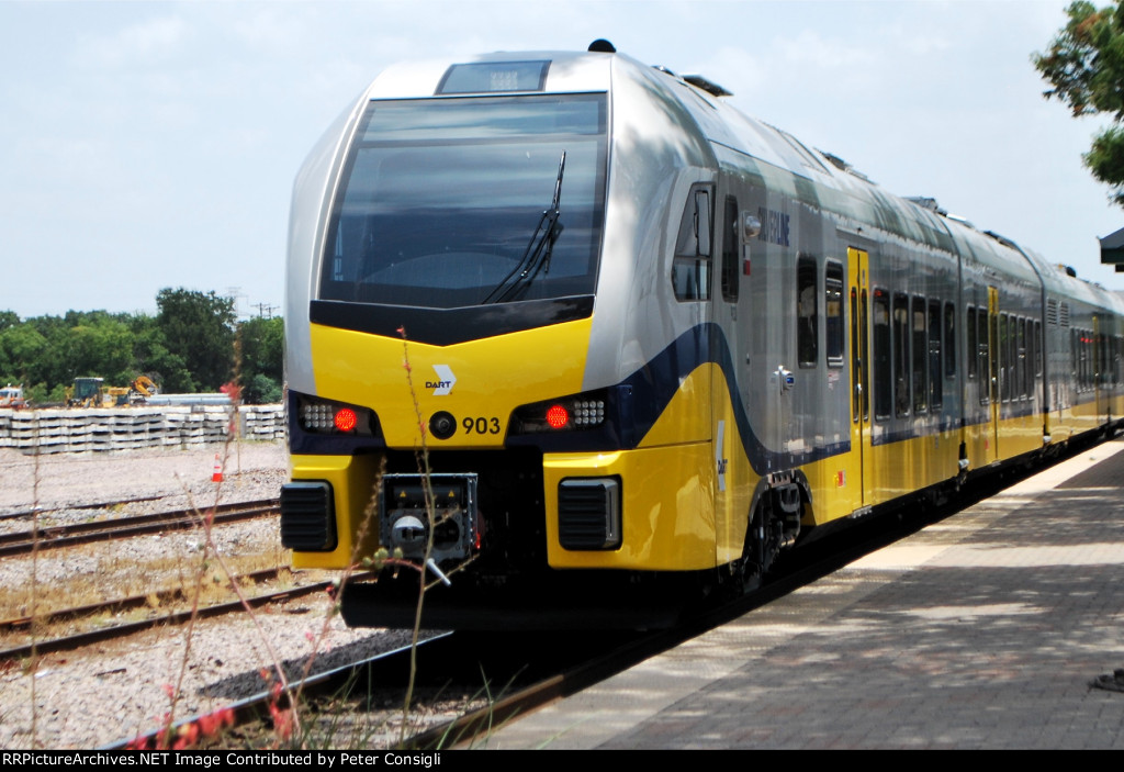 DART 903 DMU built by Stadler Model name FLIRT